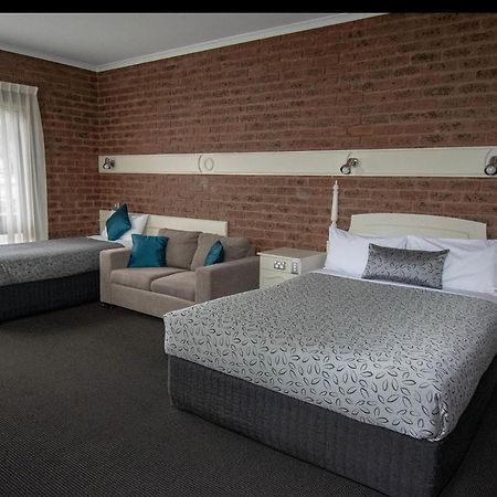 Albury Townhouse Motel Bagian luar foto
