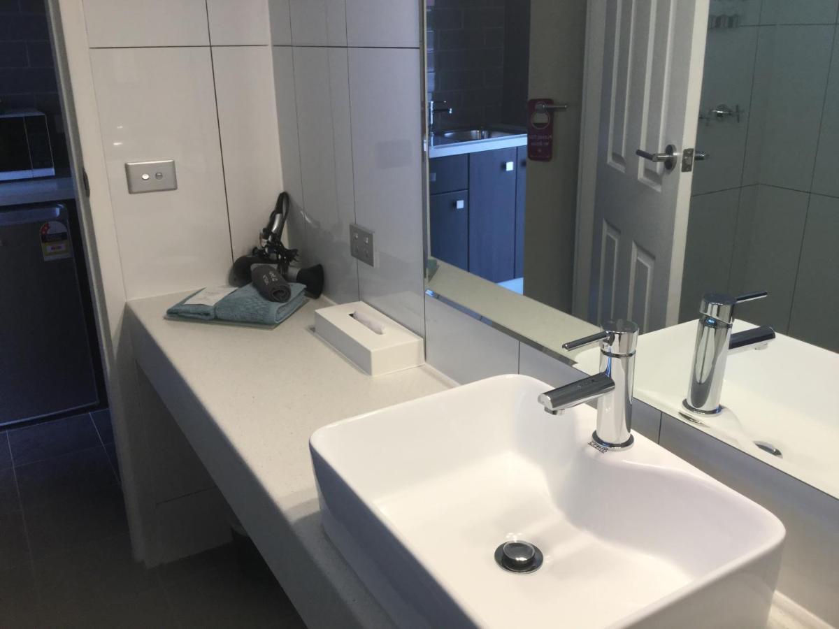 Albury Townhouse Motel Bagian luar foto