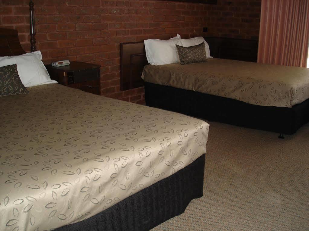 Albury Townhouse Motel Bagian luar foto