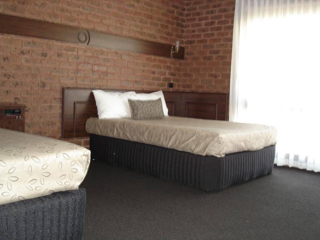 Albury Townhouse Motel Bagian luar foto